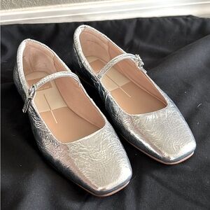 COPY - Dolce Vita flats - new w/o tags!